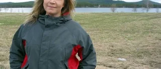 Angelita sjunger om sin barnatro
