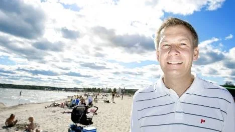 Pite havsbad går mot en rekordsommar. Jämfört med i fjol är ökningen hittills sju procent. Med solen kommer också dagsbesökarna vilket gör Robert Sjölund, vd, glad.