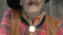 l Nils Hennix