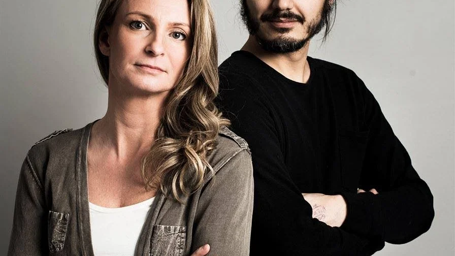 Terrorist. Anna Sundberg och Jesper Huor har skrivit boken "Älskade terrorist – 16 år med militanta islamister".