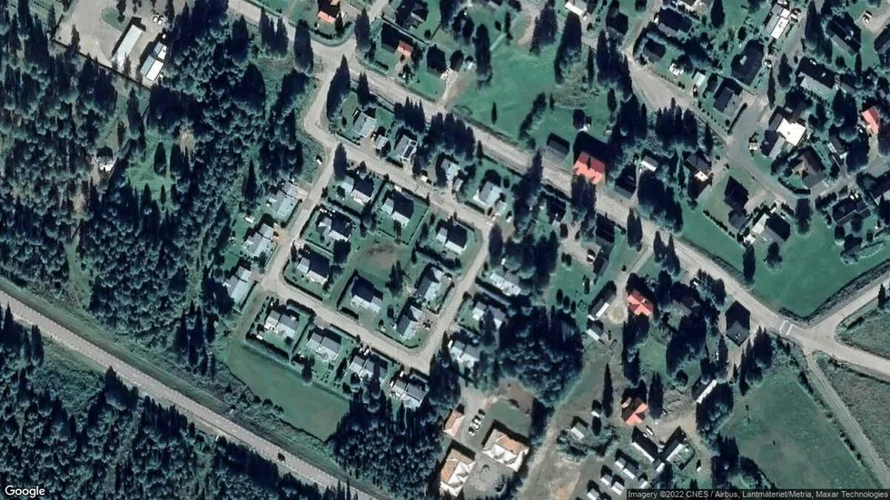 Området kring Åkerbärsstigen 6