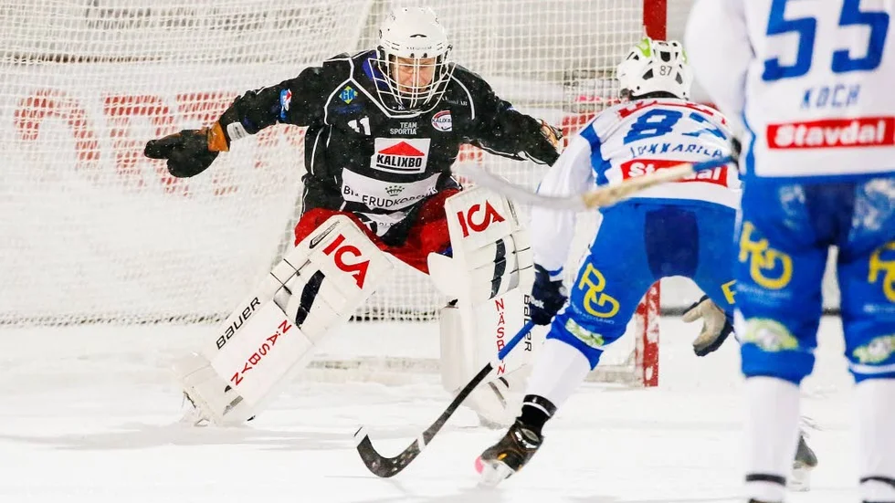 Kan försvinna. Björn Hellman, Kalix Bandy.