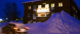 "De köpte hennes tystnad"