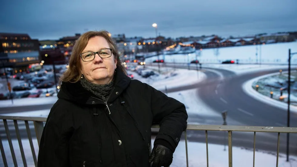 Berör. Mona Mörtlund bjuder på berörande dikter i sin nya diktsamling "Morgonnatt", menar Kurirens recensent Lars Hedström.