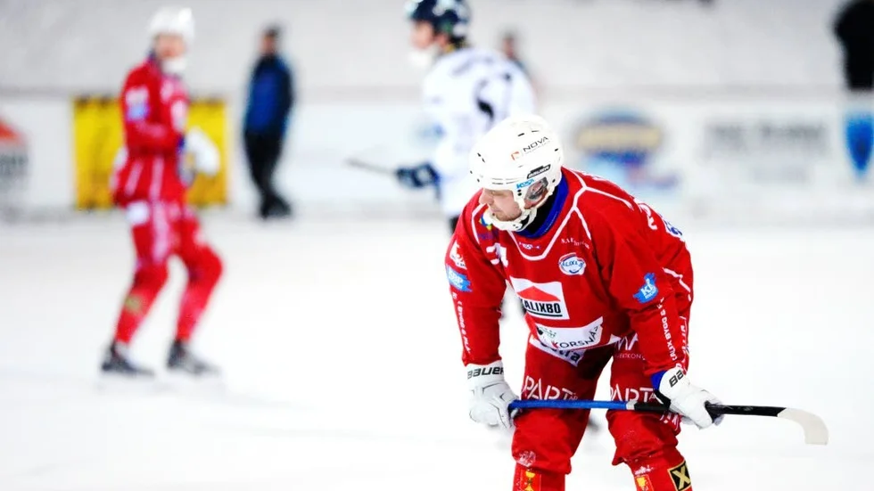 Tar över?. Mats Rönnqvist kan bli en av två tränare som tar över sysslan från Patrik Rönnqvist till nästa säsong.