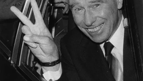 INSPIRATION FÖR MODERAT FÖRNYELSE. Båda Gösta Bohman och Svensk Tidskrift firade 100 år 2011.