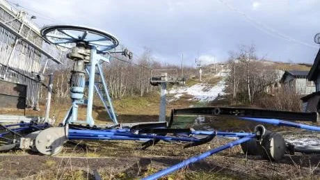 SER LJUST UT. Trots att kommunens ekonomi är hårt ansträngd är man beredd att skjuta till de 1,6 miljonerna som krävs för att Luossabacken ska kunna hålla öppet kommande säsong.