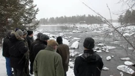 Så här såg det ut i höstas när Miljööverdomstolen på plats tittade närmare på kraftverksplanerna i Arjeplogsströmmarna. (Arkivbild)