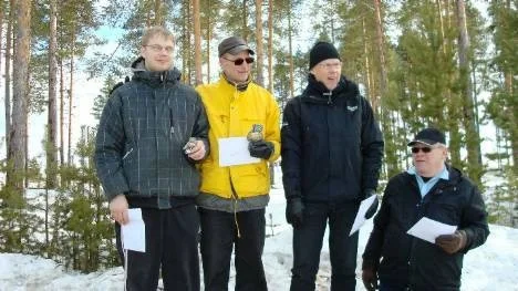 Segrare i premiären från vänster 3:a Jonas Snäll, 1:a Curt Jonsson, 2:a Per-Åke Nilsson och 4:a Allan Karvonen.