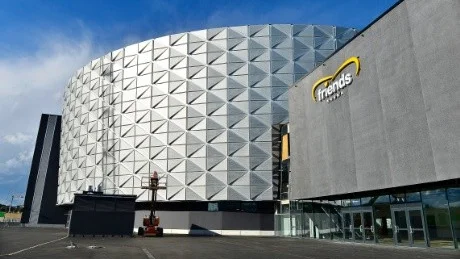 I splitternya Friends Arena i Solna, utanför Stockholm, avgörs finalen i Melodifestivalen i mars.