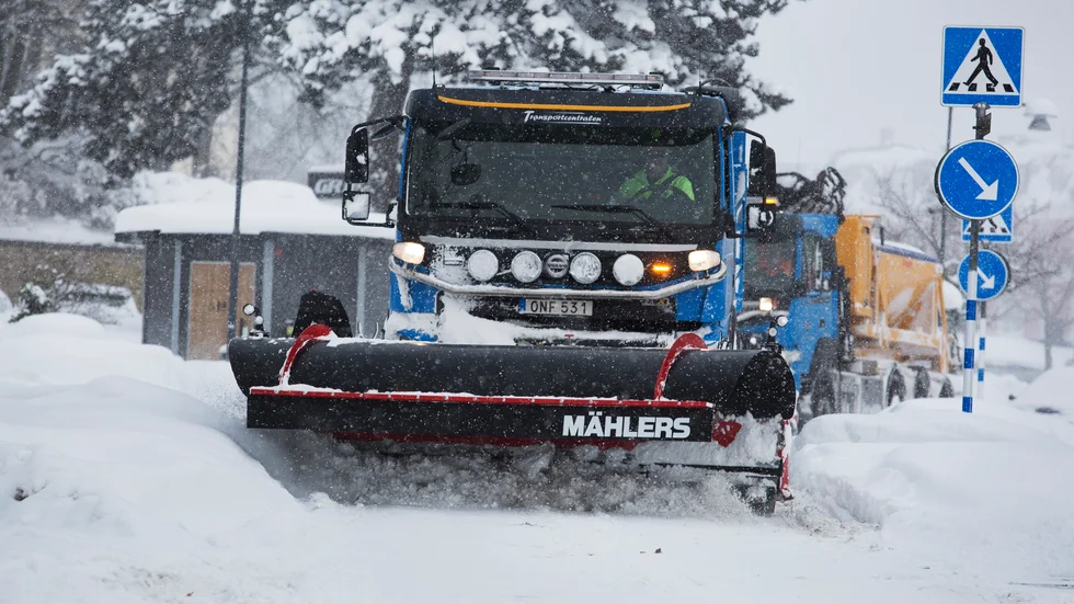 Insändarskribenten är inte nöjd med snöröjningen. Bilden är tagen på en annan plats.