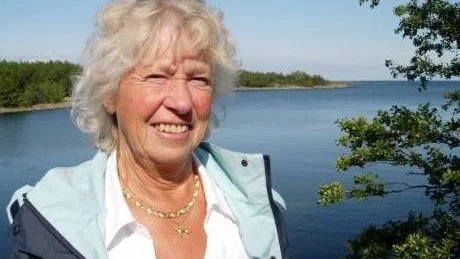 EXPERT. Barbro Börjesson har en egen hundskola i programmet Go'kväll i SVT.