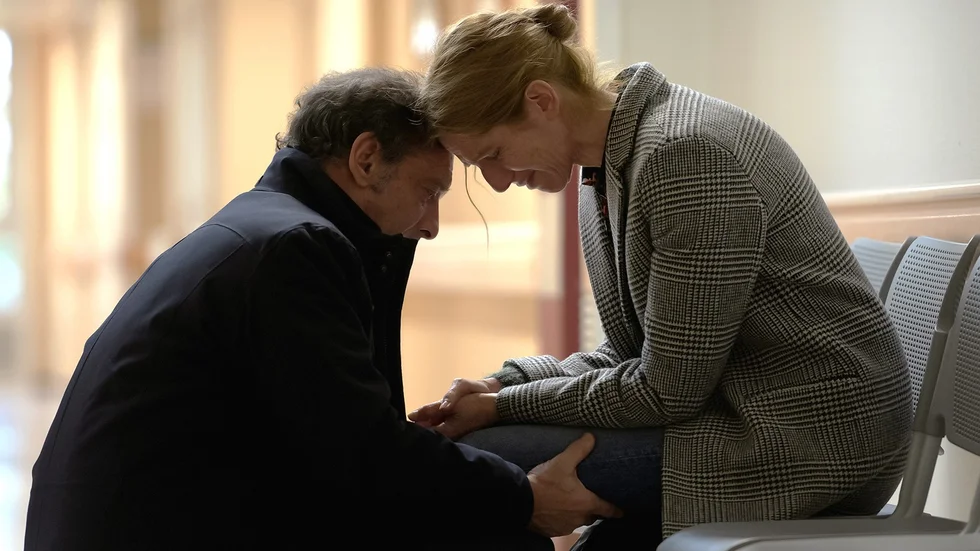 En företagsledare (Vincent Lindon) och hans fru (Sandrine Kiberlain) går isär på grund av makens mångåriga älskarinna: hans arbete.