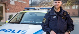 POLISEN VÄDJAR: "Använd reflexer och lampor!"