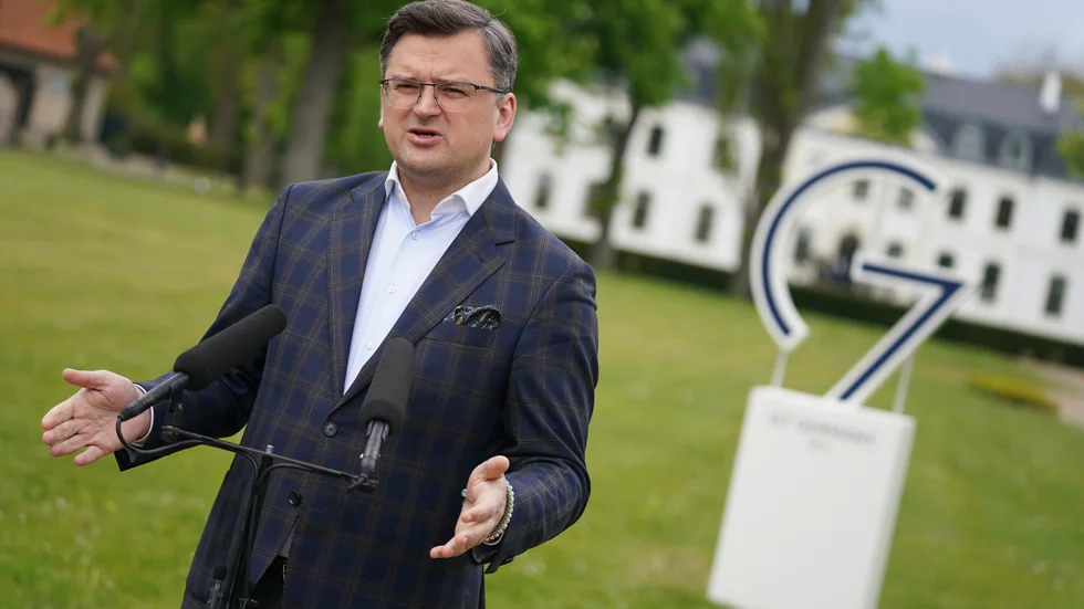 Dmytro Kuleba har varit i Tyskland några dagar. I fredags träffade han utrikesministrar och andra representanter för G7-länderna i Weissenhaus.