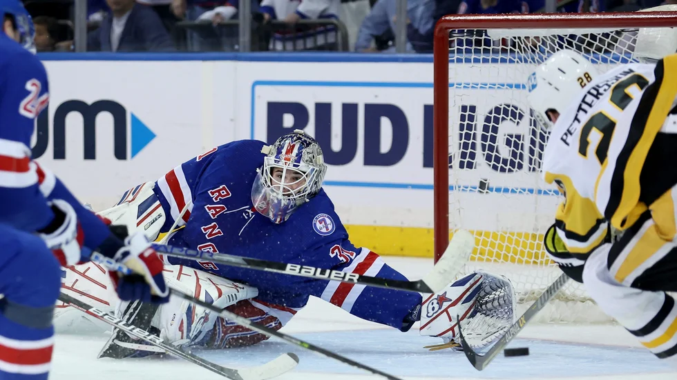 Marcus Pettersson och Pittsburgh hade marginalerna mot sig när Rangers vann med 4–3 i sjunde matchen. 