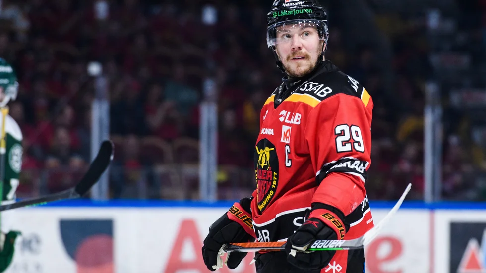 Erik Gustafsson. 