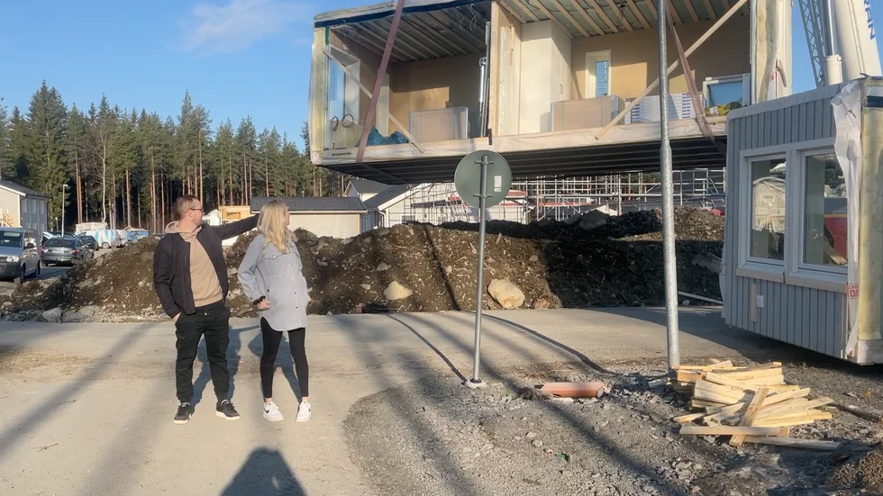 Olov och Jennys modulhus sattes på plats på två timmar. 