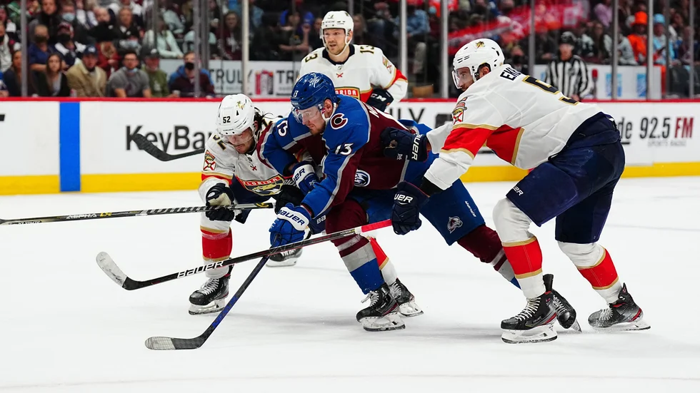 Andreas Elvstrand tror att Colorado Avalanche och Florida Panthers så småningom kommer att göra upp i Stanley Cup-finalen. (Arkivbild)