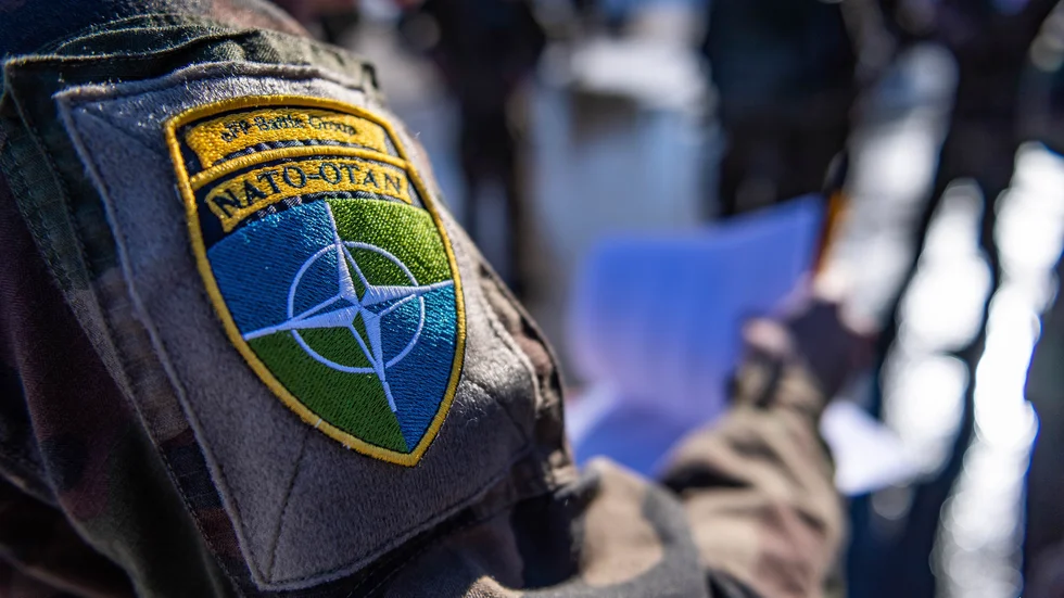 Drygt hälften säger ja och en knapp fjärdedel säger nej till svenskt medlemskap i Nato, enligt Novus. Arkivbild.