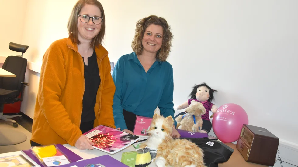 Maria Vestermark (t v)  och ägaren Therése Marklund är de som jobbar på Mentex i dag. Utleveranserna sker både lokalt och via en extern distributör.