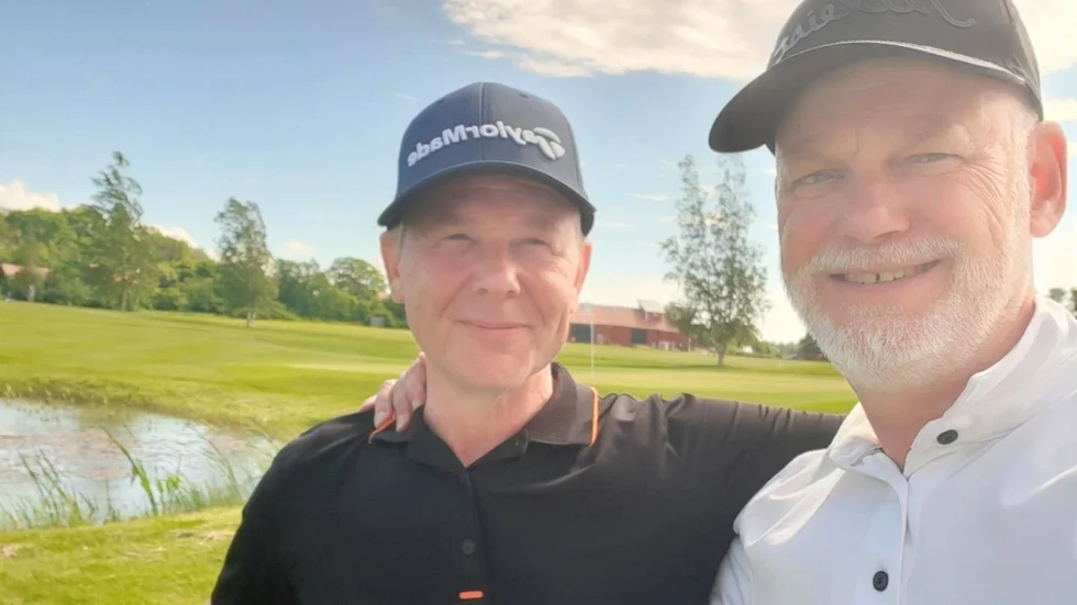 Lars Zachrisson och Mats Elmgart under söndagens finalrunda på Strands natursköna bana.