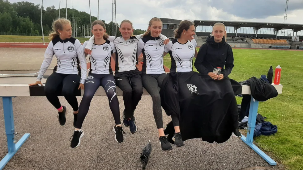 Motala AIF:s F14-15 gjorde ett starkt kval i den nationella lagtävlingen Kraftmätningen. 