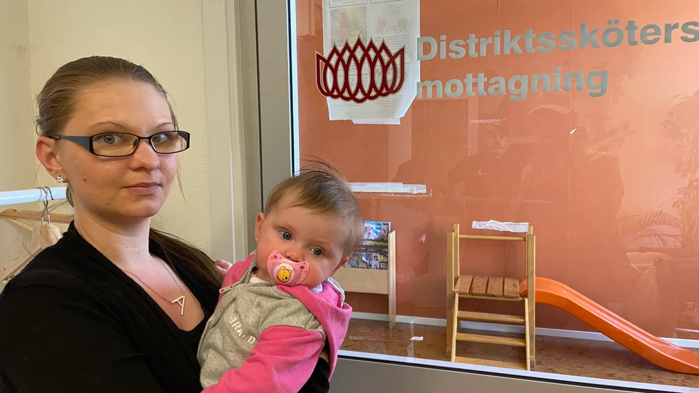 Nina Gustavsson tycker att det är dags att öppna distriktssköterskemottagningen i Åkers styckebruk igen.