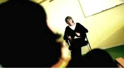 RÅDGIVARE. Anhöriga till alkoholister glöms ofta bort. Men de blir                          också sjuka och behöver hjälp för att tillfriskna, säger Marianne Gardell, alkoholrådgivare i Gotlands kommun.