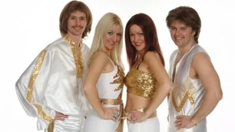 ABBA forever.  Framför sin Abba Tribute på Wisby Strand den 15 november.