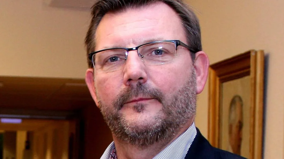 Enligt  Ingvar Smedlund (M) är man ännu inte ens nära en lösning för hur en stabil majoritet ska bildas.