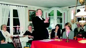 Kan ni räkna upp? Och visst kunde deltagarna i husförhöret i Hallingebergs hembygdsgård räkna upp Jacobs tolv söner så prosten Claes- Göran Thorell blev nöjd.