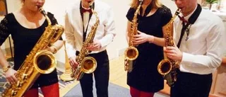 Unga, trimmade saxofonister i full fart