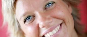 Emma tar ännu ett steg mot drömyrket