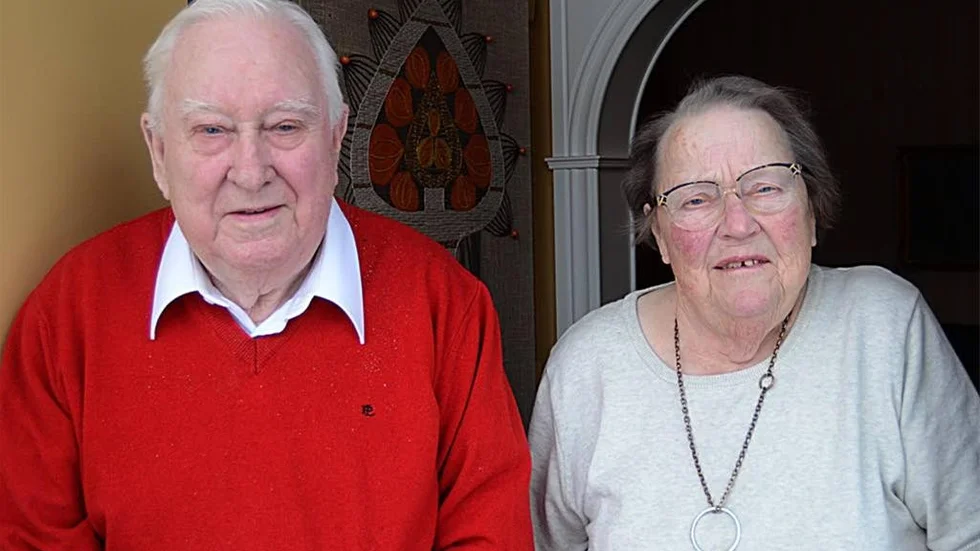 Holger och Birgit Jonsson, Uikna har varit gifta i 65 år. Den 14 januari fyller Holger 90 år.