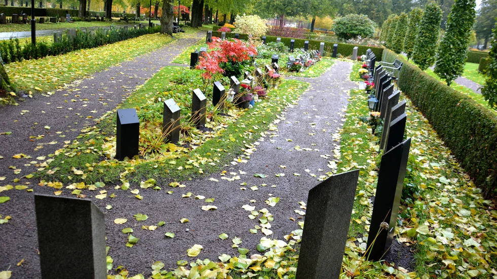 Norra kyrkogården har en askgravplats för de som väljer kremation.