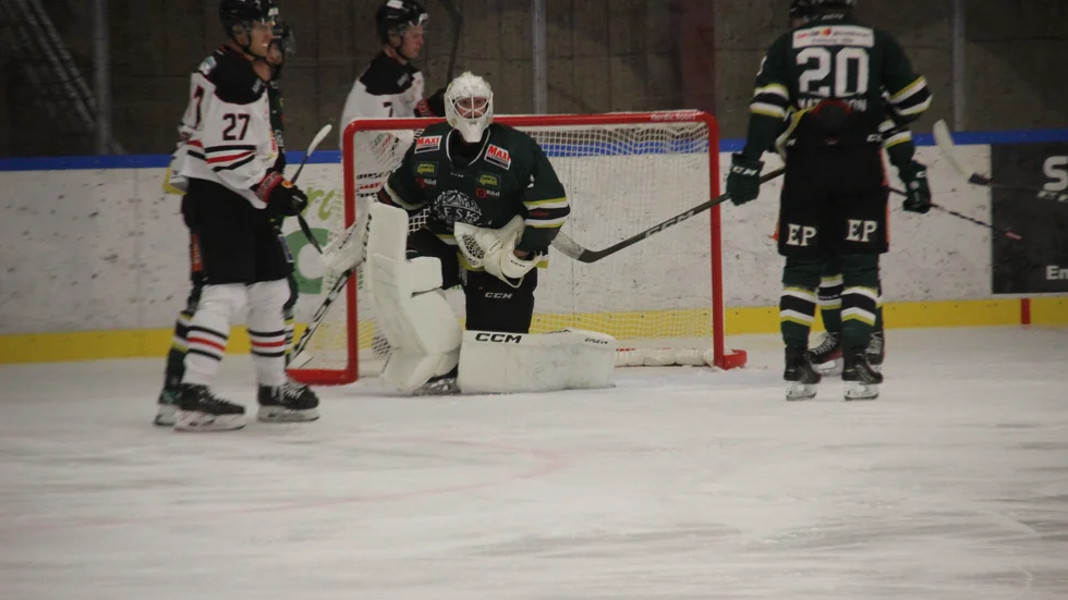 Martin Örtengren spikade igen målet mot Linden när ESK vann med 4-0.