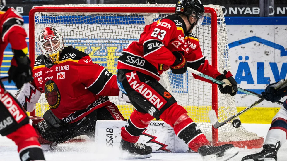"Man behöver vara lite smartare där ute och ta lite enklare beslut", säger Jesper Sellgren var en av flera Luleåbackar som klockades för över 25 minuters istid i matchen mot Linköping.