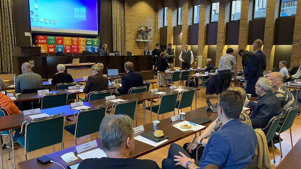 Fullmäktige är igång i Stadshuset. 