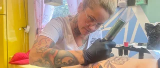 Maria tatuerar gratis – om kunden hjälper klubben