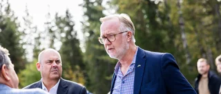 Regeringen skedmatar nyhetsredaktionerna