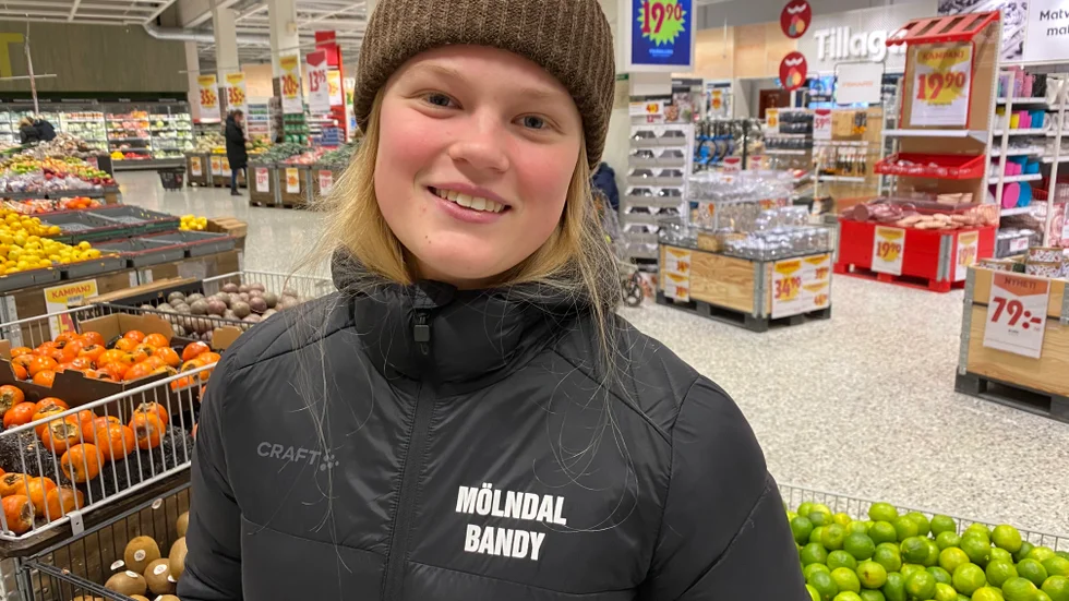 Elsa Malmberg spelade förra säsongen i elitserien med Mölndal, men har lagt av med bandyn. Åtminstone just nu.