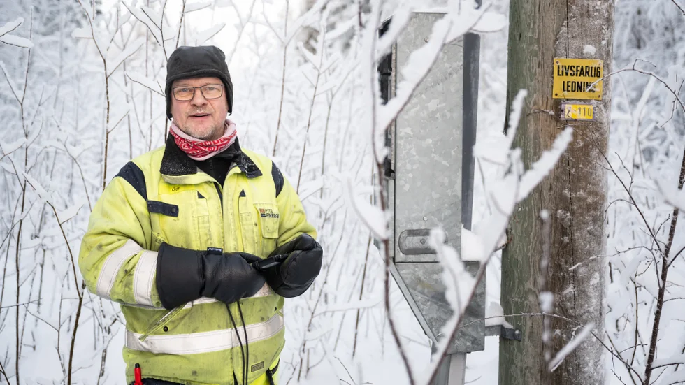 Som drifttekniker på Pite Energi är det Ove Johanssons jobb att se till att Piteås medborgare och företag har tillgång till ström, oavsett hur kallt det är ute. 