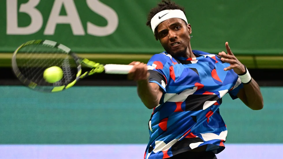 Elias Ymer är vidare till kvartsfinal.