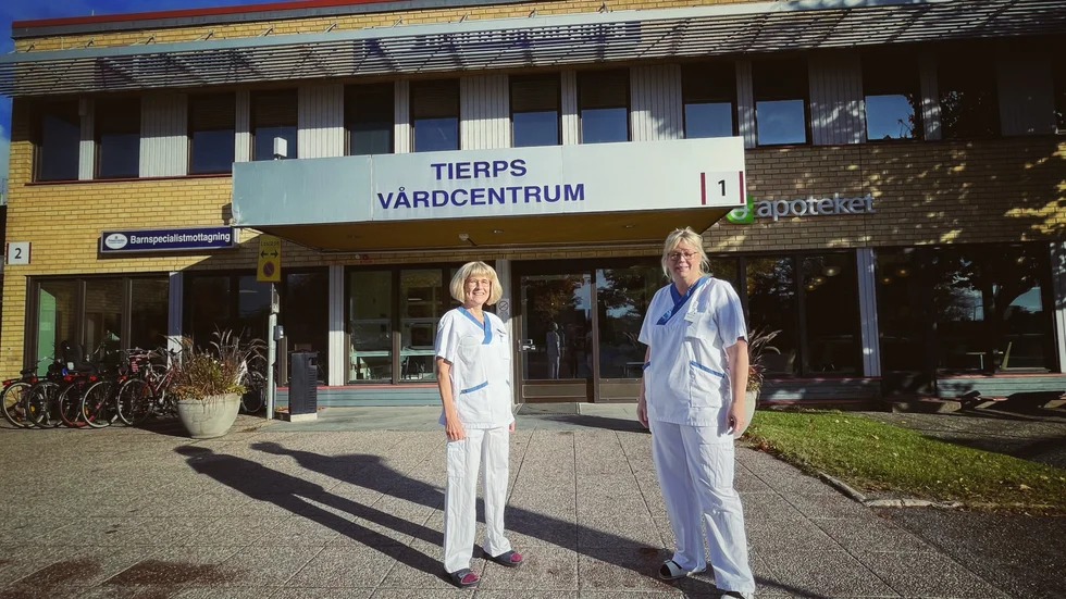 Tierps vårdcentrum är i stort behov av en uppdatering. Men ett nybygge är fortfarande flera år bort.