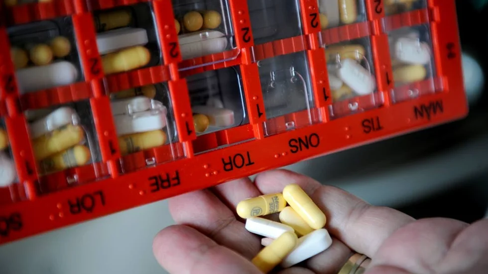 Patienten fick föras till sjukhus efter medicinering på rättspsyk.
