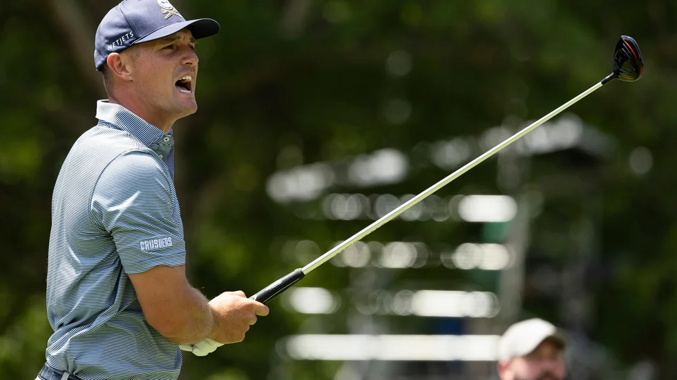 Bryson DeChambeau på Greenbrier-banan, där han gick på 58 slag i LIV-tourtävlingen på söndagen.