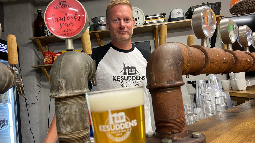 Mikael Eklund driver Kesuddens Hantverksbryggeri och arrangerar Bryggerifesten på fredag och lördag.