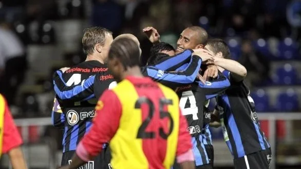Allsvenska AIK är intresserade av Sirius Haisem Ismail (i mitten).