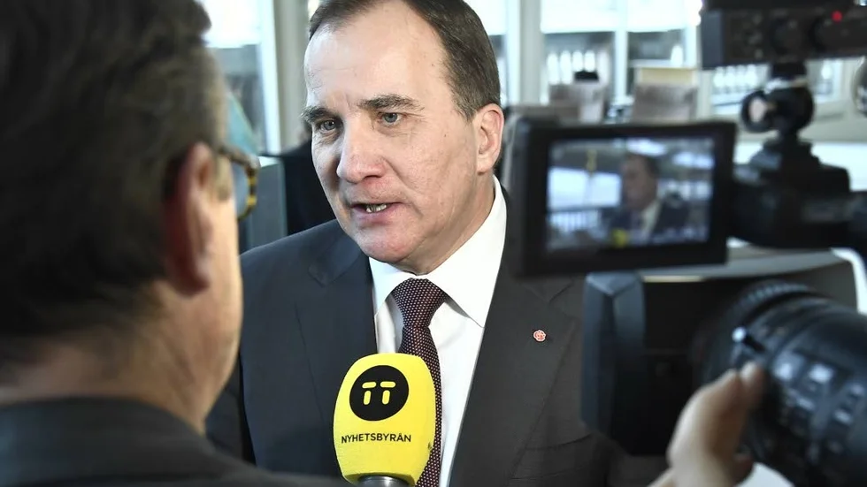 Frågor utanför manus. Stefan Löfven efter riksdagens partiledardebatt i onsdags.